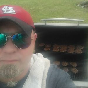 Meet your Posher, Clint